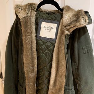 NWOT Abercrombie & Fitch Faux Fur Jacket